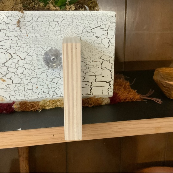 Wooden shelf plaque - Picture 3 of 3